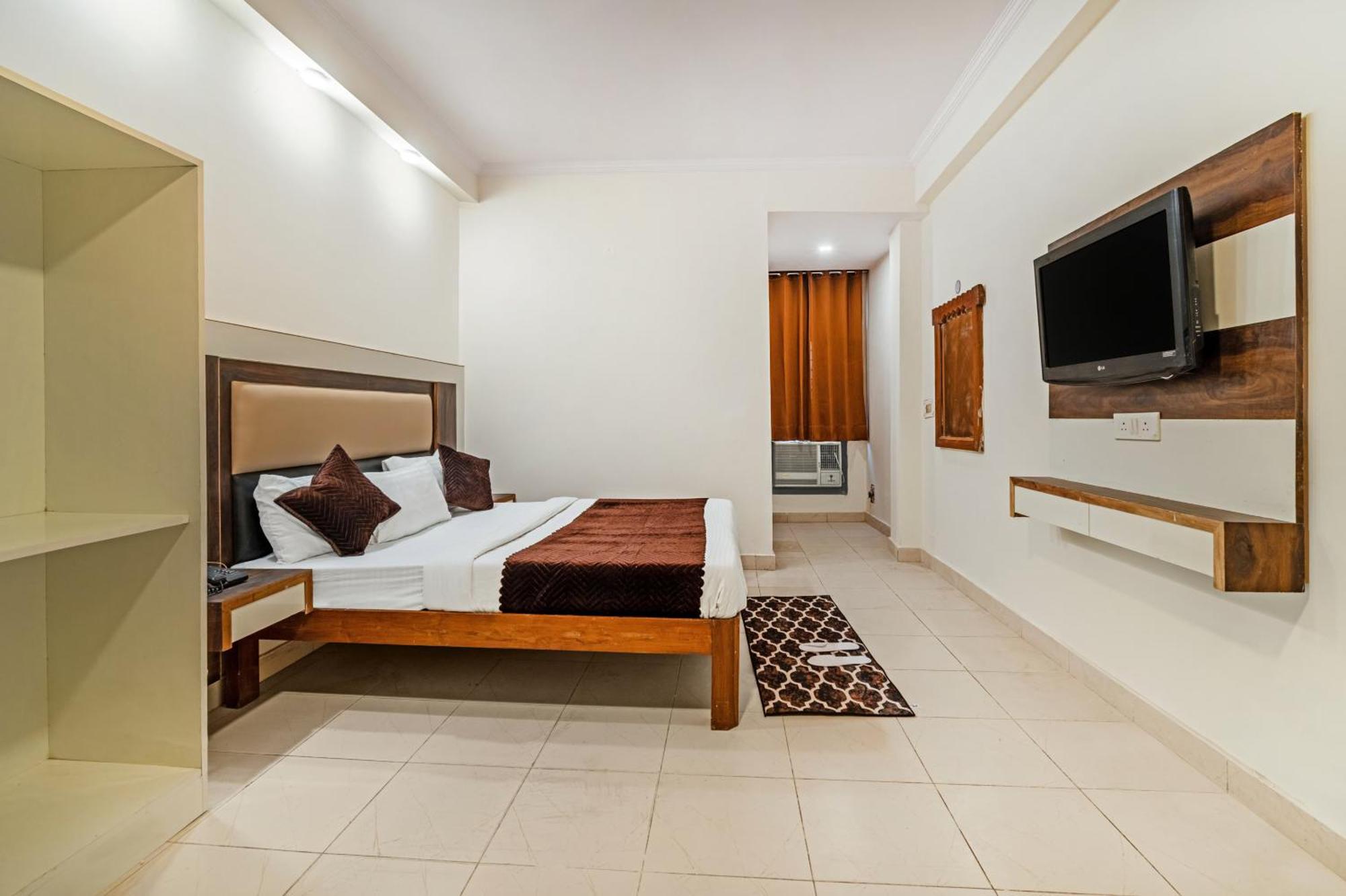 Hotel South Indian Delhi  Dış mekan fotoğraf