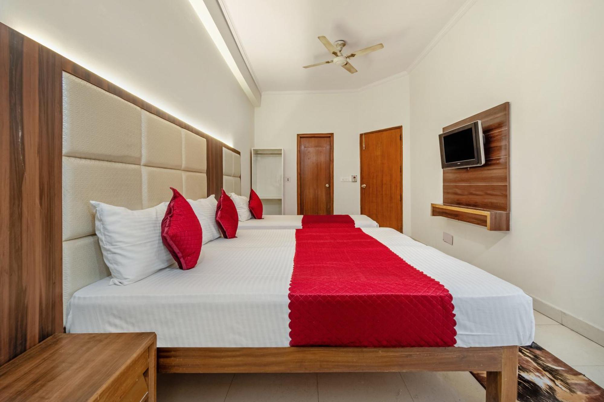 Hotel South Indian Delhi  Dış mekan fotoğraf
